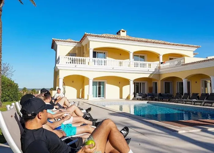 Casa Ferrel