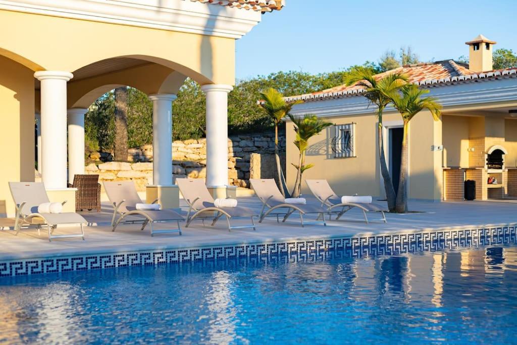 Casa Ferrel *