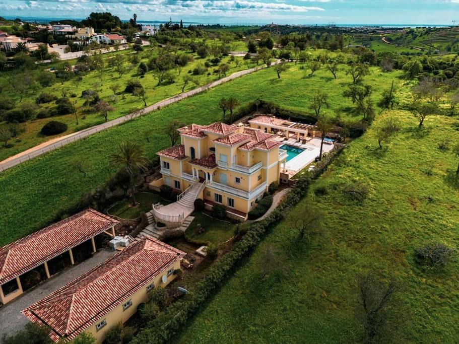 Villa Casa Ferrel *
